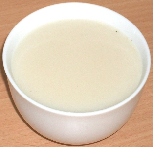 Ceai de menta cu lapte si condimente